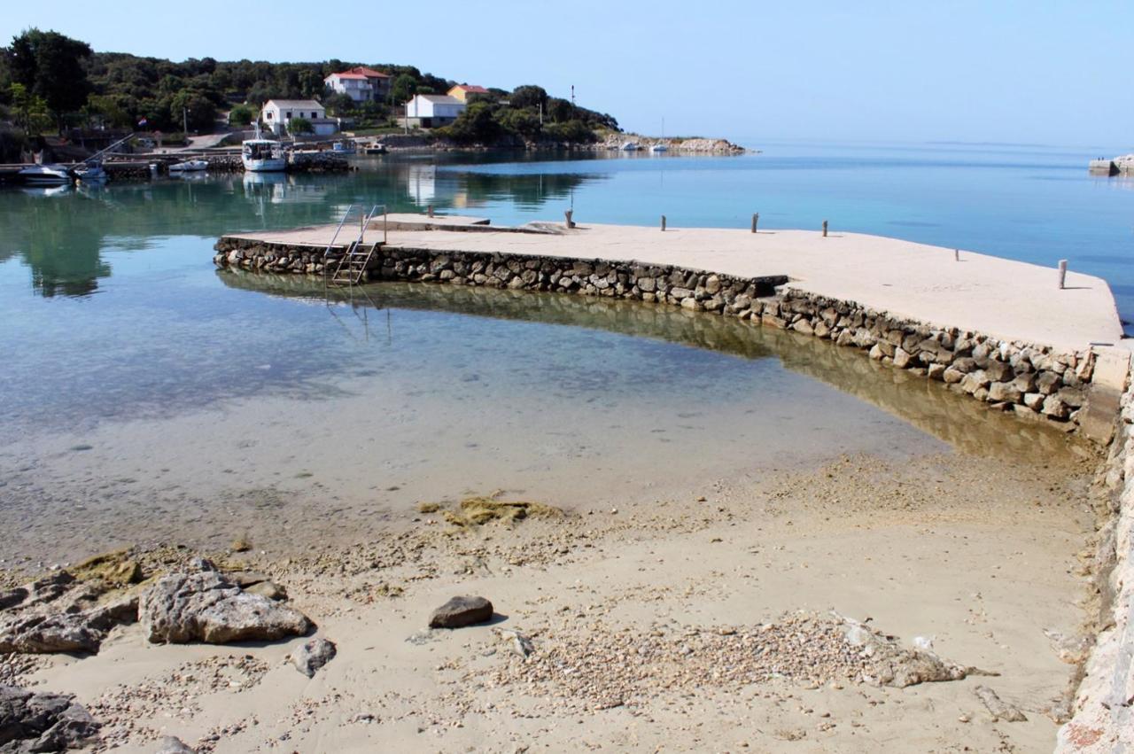Apartments And Rooms By The Sea Jakisnica, Pag - 4160 Lun  Extérieur photo