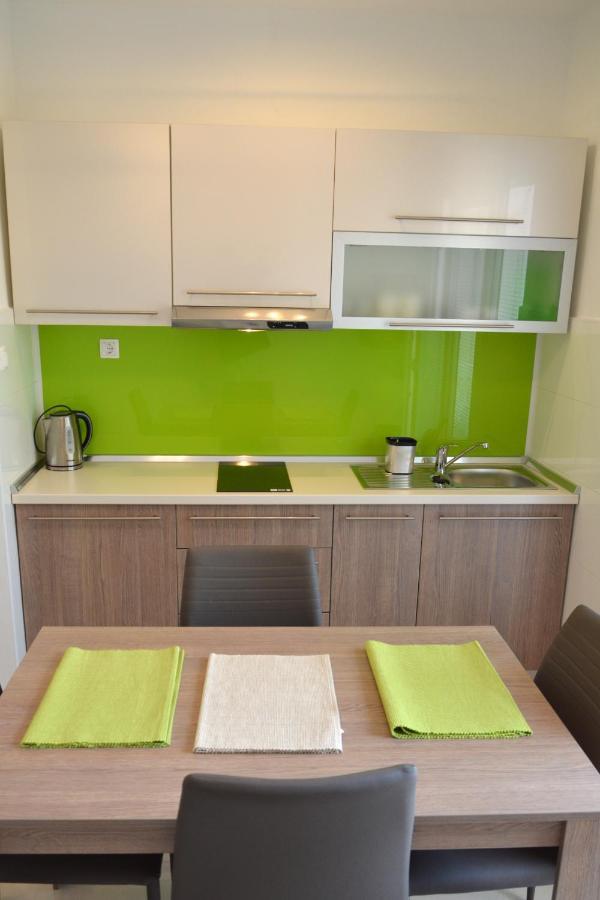 Apartments And Rooms By The Sea Jakisnica, Pag - 4160 Lun  Extérieur photo