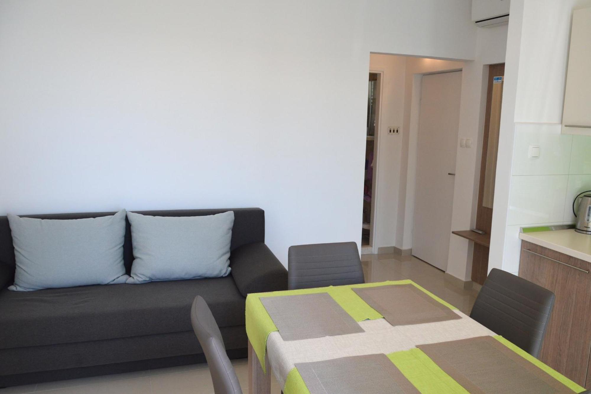 Apartments And Rooms By The Sea Jakisnica, Pag - 4160 Lun  Extérieur photo